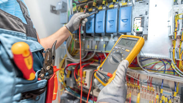 Best Local Electrician Companies  in Eureka Springs, AR